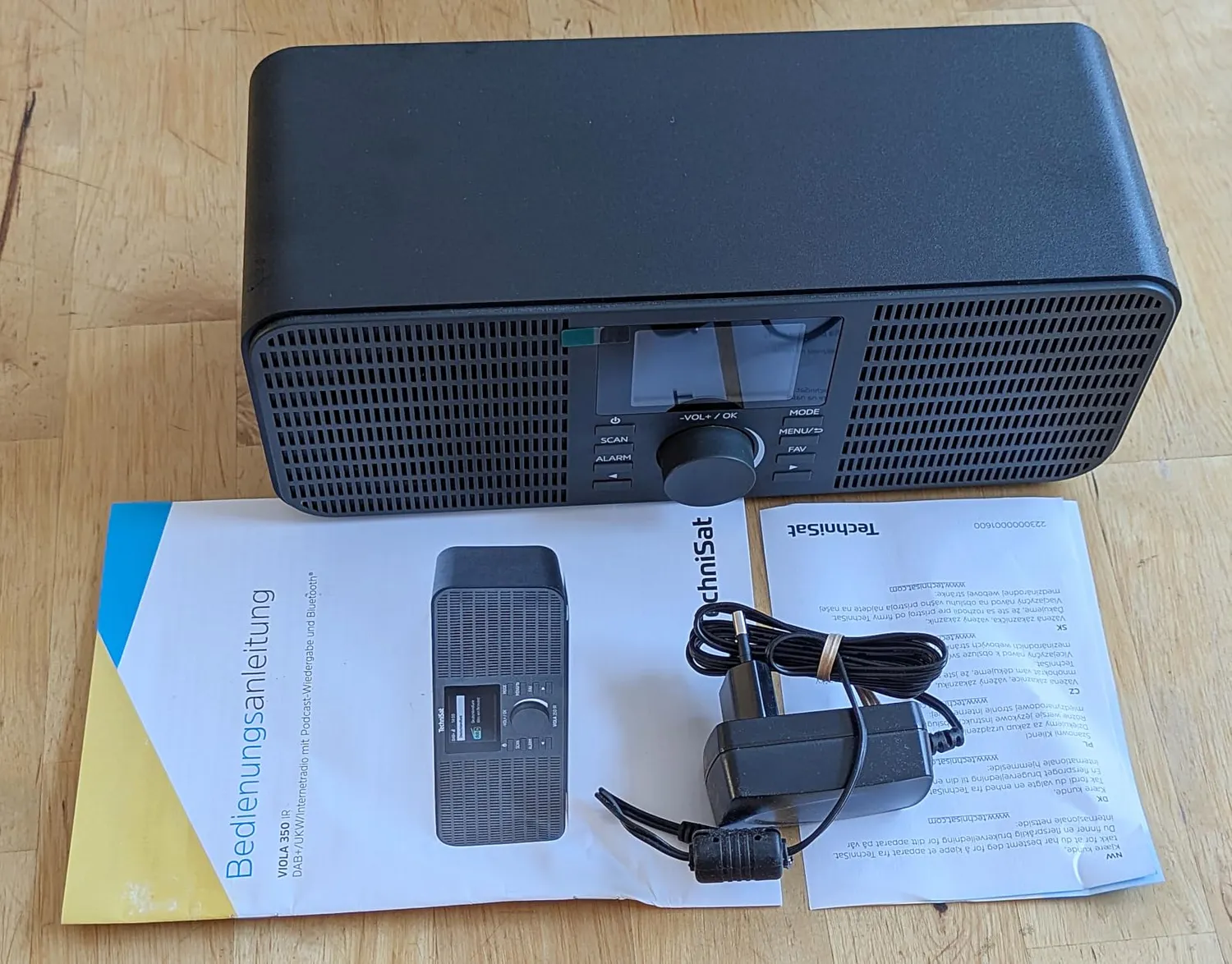TechniSat Viola 350 IR radio internet DAB+ nero