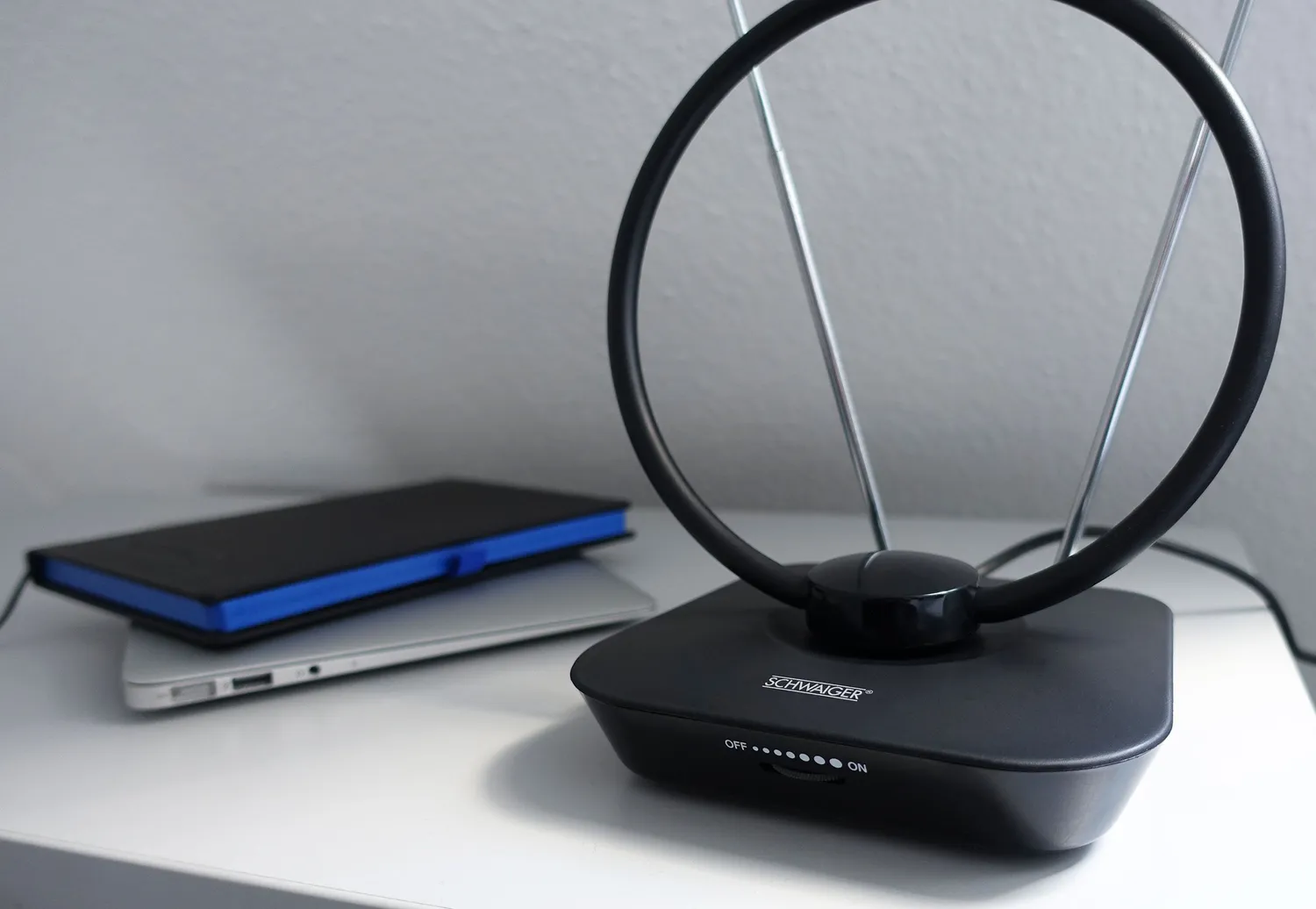 Schwaiger antenna interna DVB-T2 attiva 36 dB