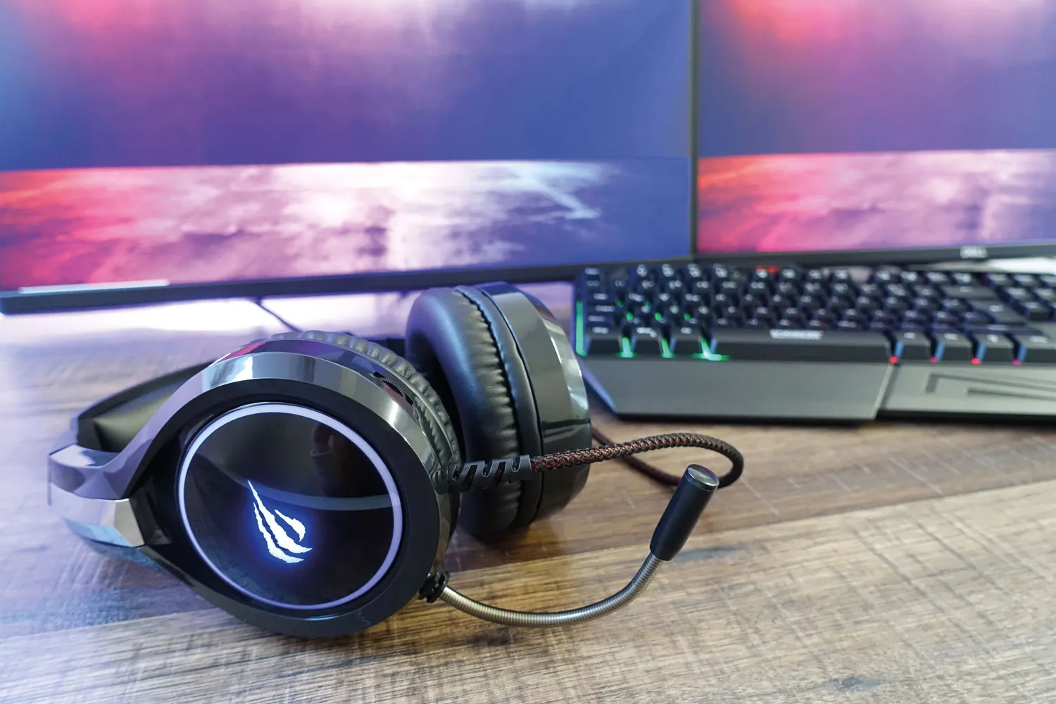 Schwaiger Cuffie Gaming USB-A con microfono nere