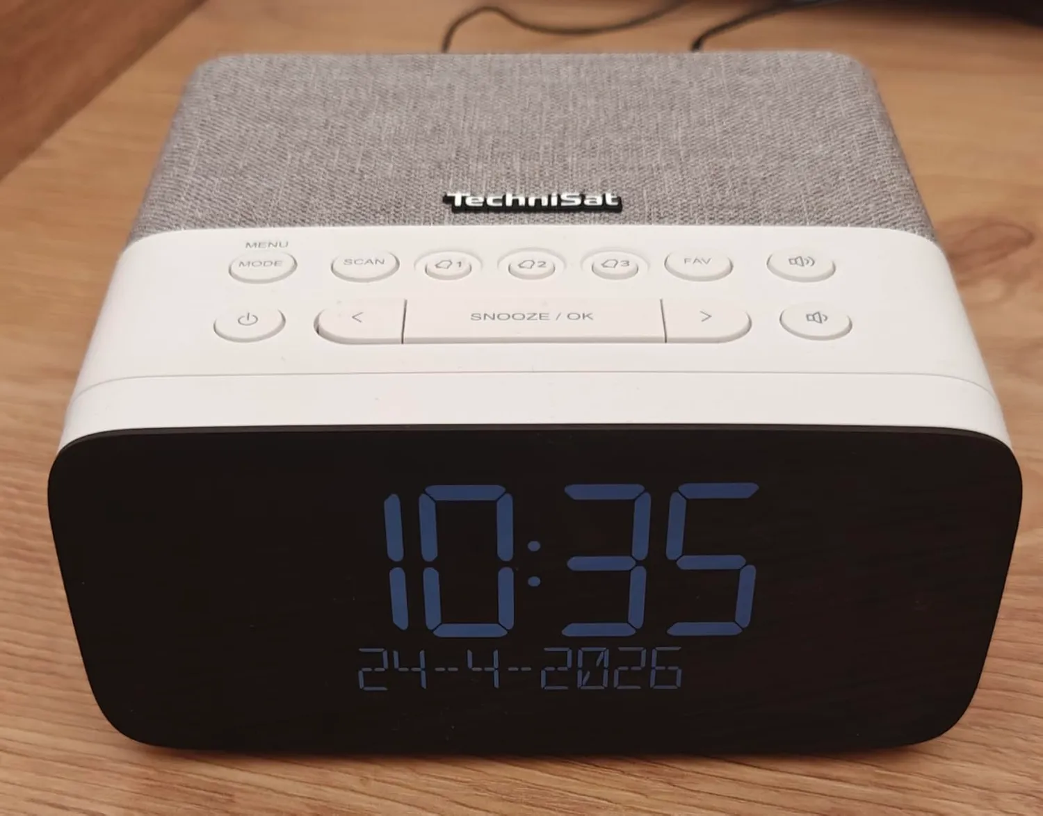 TechniSat DigitRadio 52 ASA radiosveglia DAB+ nera Bluetooth