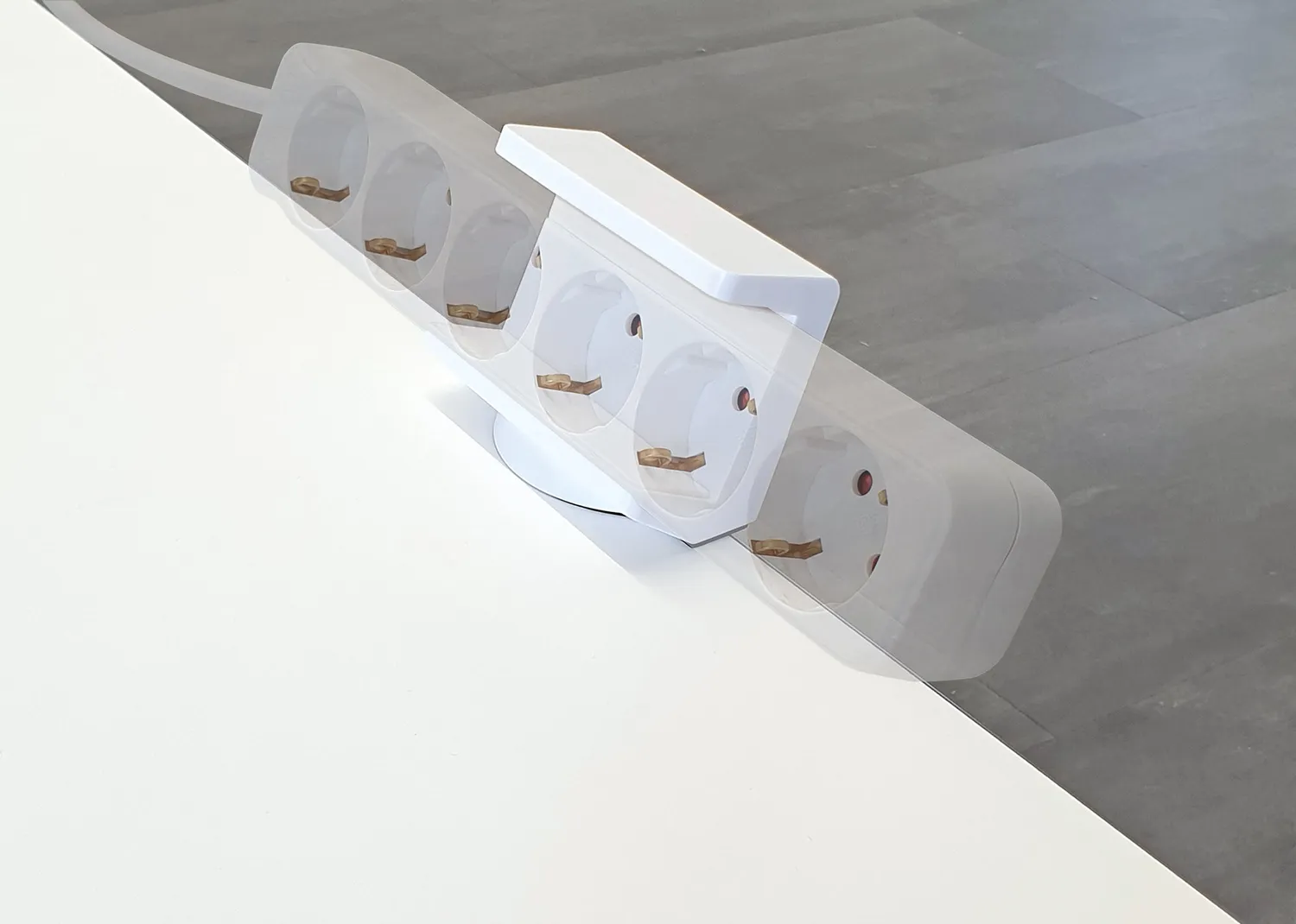 Schwaiger supporto a morsetto per ciabatta bianco