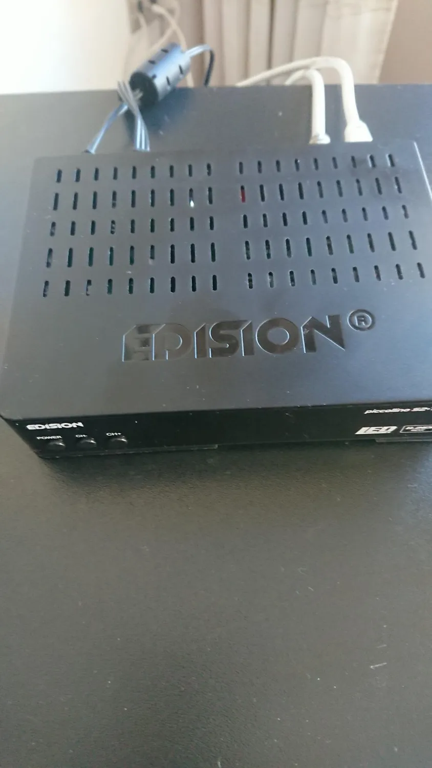 Edision PICCOLLINO S2+T2/C Decoder Combo Full HD HEVC