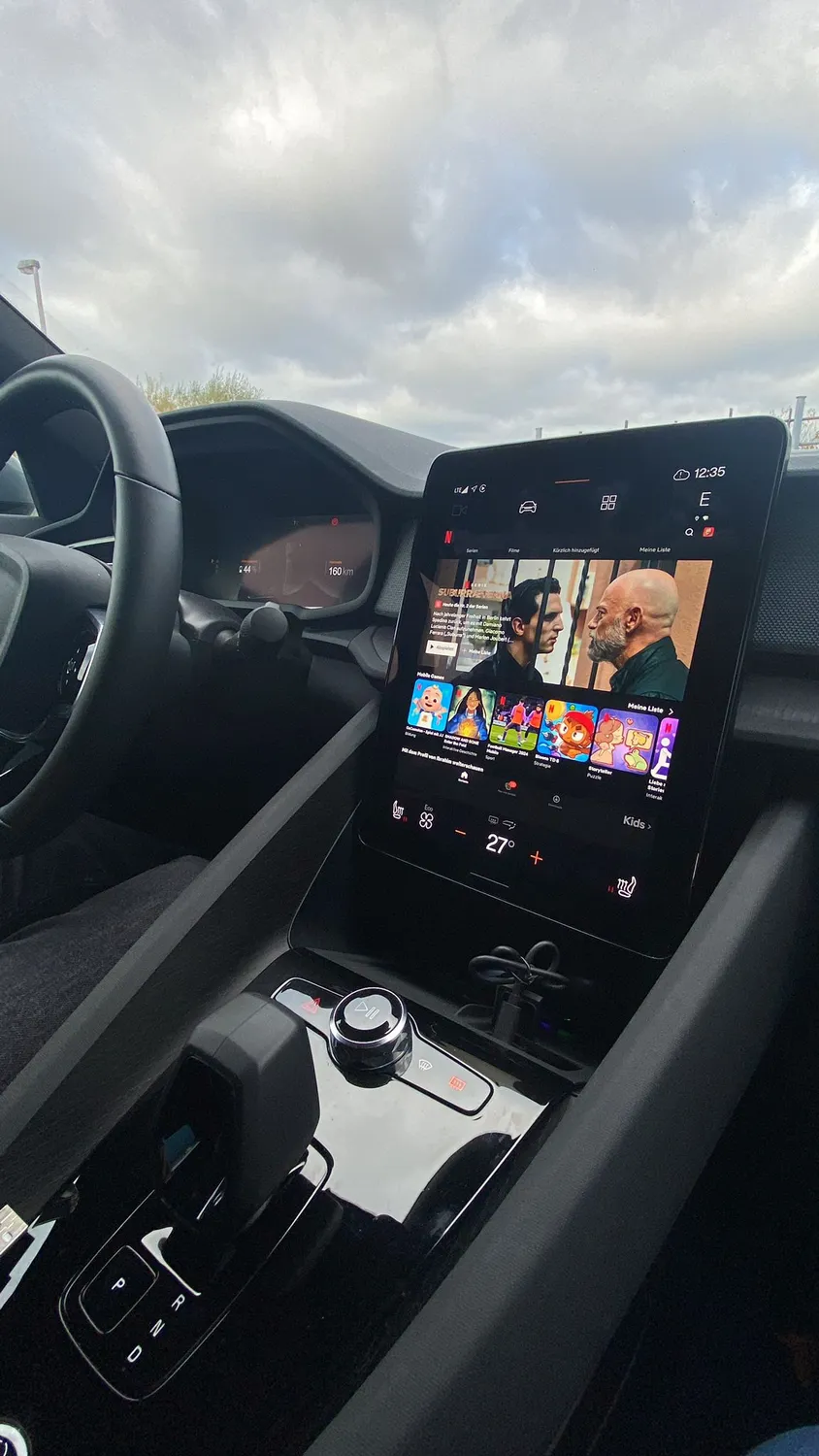 GigaBlue Android 13 AI Box CarPlay box auto wireless