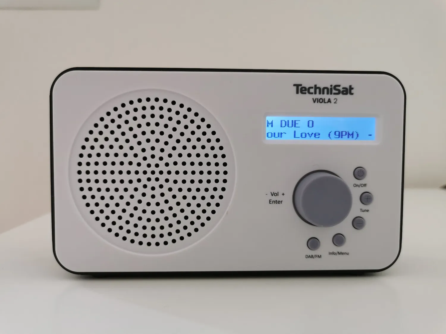 TechniSat Viola 2 Radio DAB+ Portatile Bianco Nero