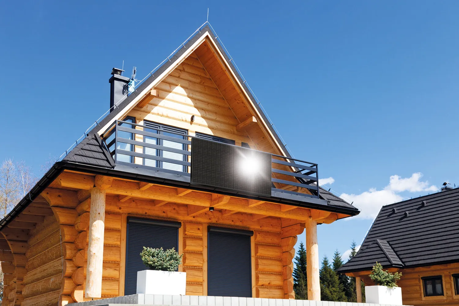 Schwaiger SOPA0415 Pannello Solare 415 Wp Full Black Balcone