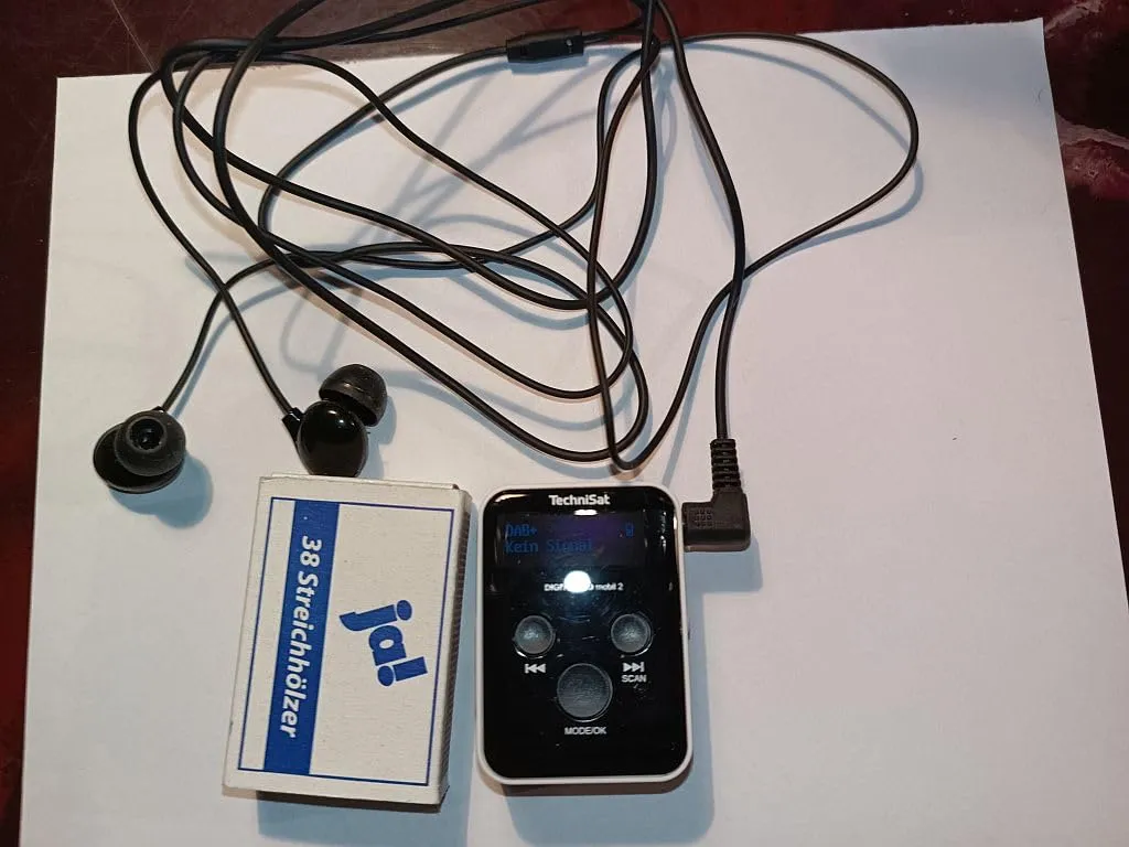TechniSat DIGITRADIO mobil 2 mini radio DAB+ portatile