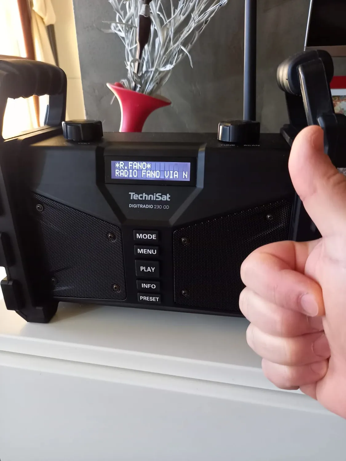 TechniSat DIGITRADIO 230 OD Radio Cantiere DAB+ Nera IP65
