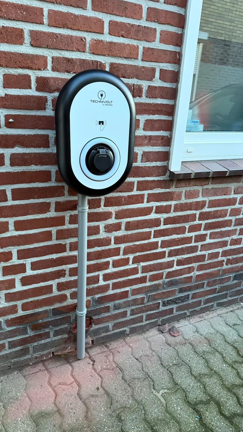 TechniSat TechniVolt 100 wallbox senza cavo ricarica