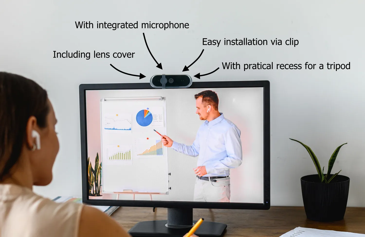 Schwaiger webcam USB 720p HD nera con privacy cover e microfono